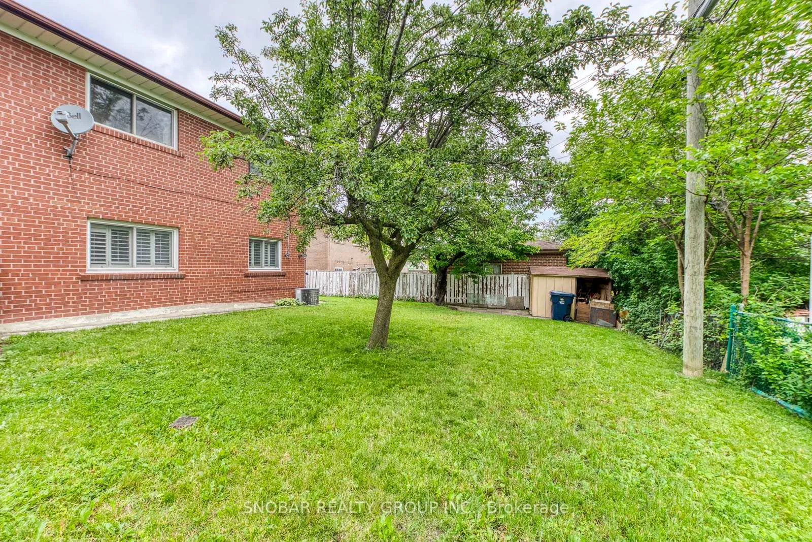 Photo 33 of 10 Bemberg Court, Etobicoke, Elms-Old Rexdale — HOMEH
