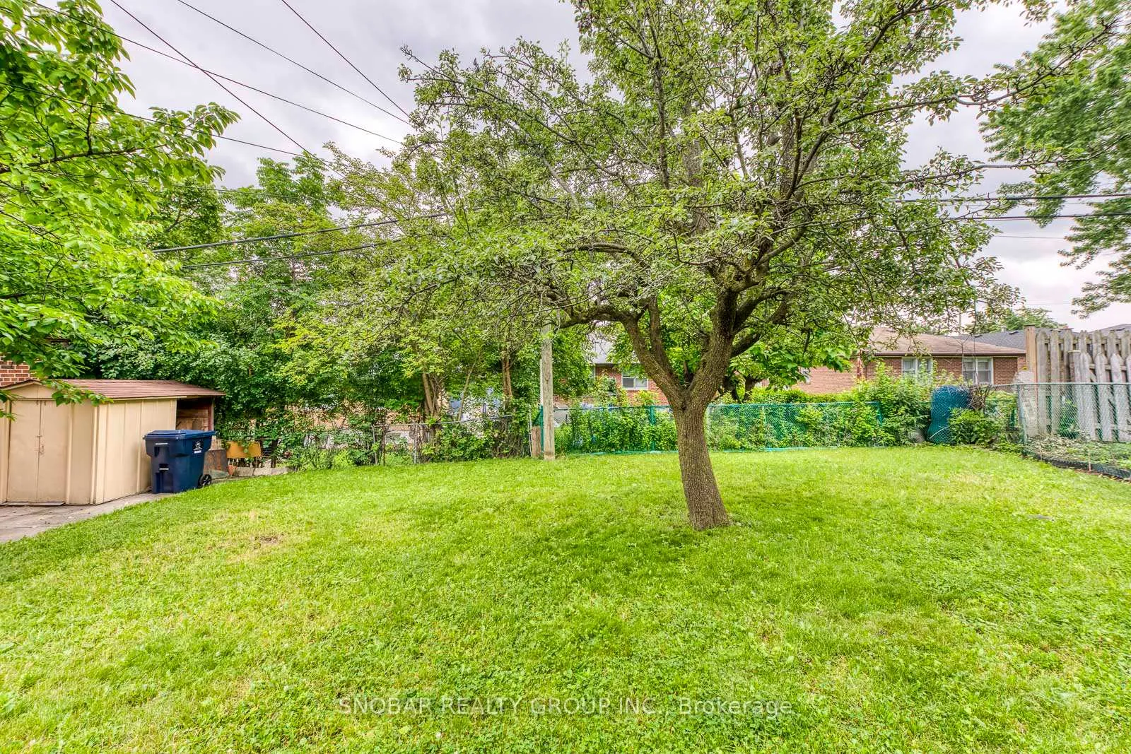 Photo 35 of 10 Bemberg Court, Etobicoke, Elms-Old Rexdale — HOMEH