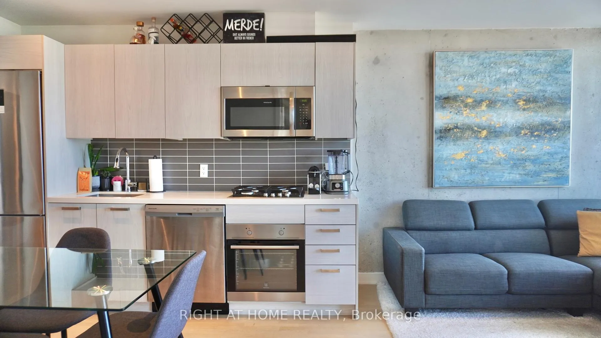 Photo 7 of Unit 1804, 203 Catherine Street, Ottawa, Ottawa Centre — HOMEH