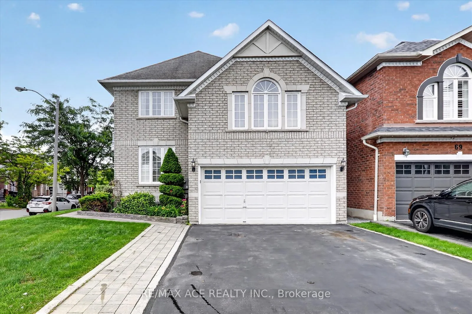 Photo 5 of 62 Dent Street, Ajax, Northwest Ajax — HOMEH