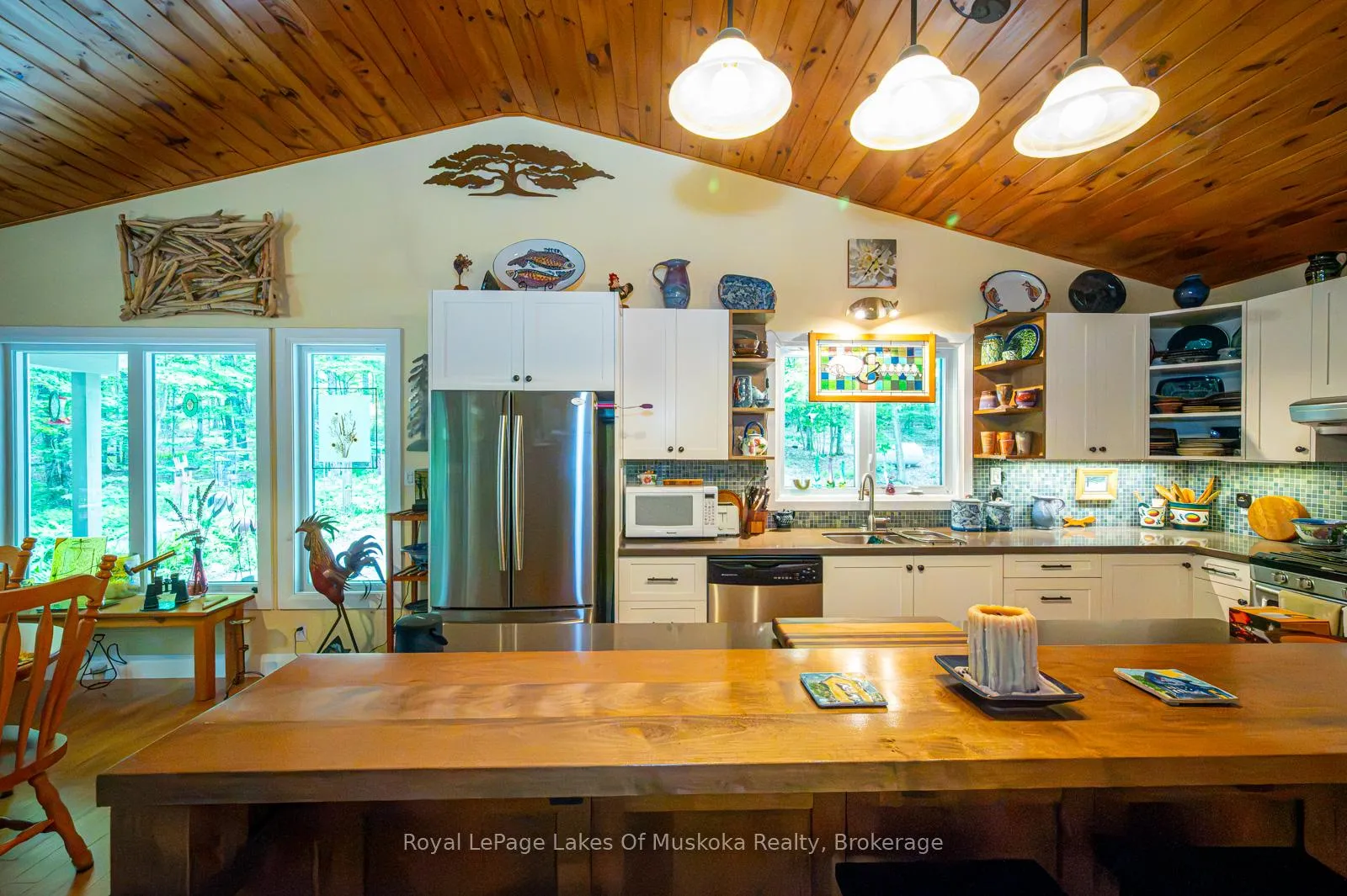 Photo 3 of 4325 Stisted Road, McMurrich/Monteith, McMurrich — HOMEH