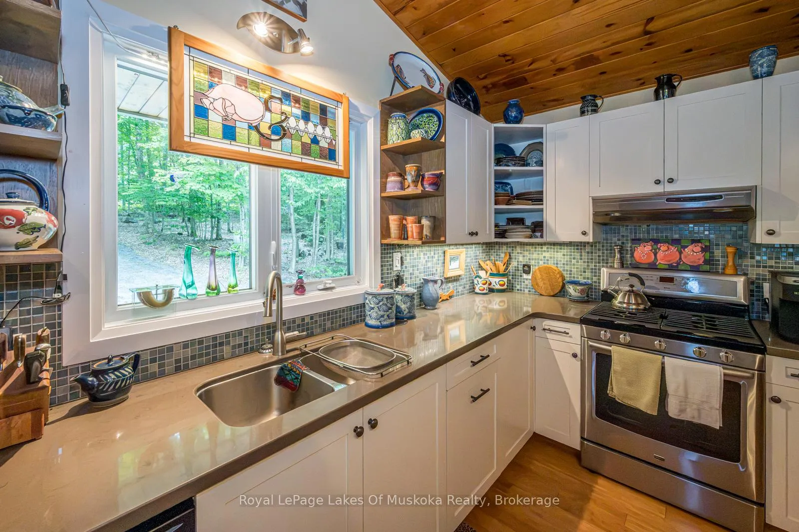 Photo 5 of 4325 Stisted Road, McMurrich/Monteith, McMurrich — HOMEH