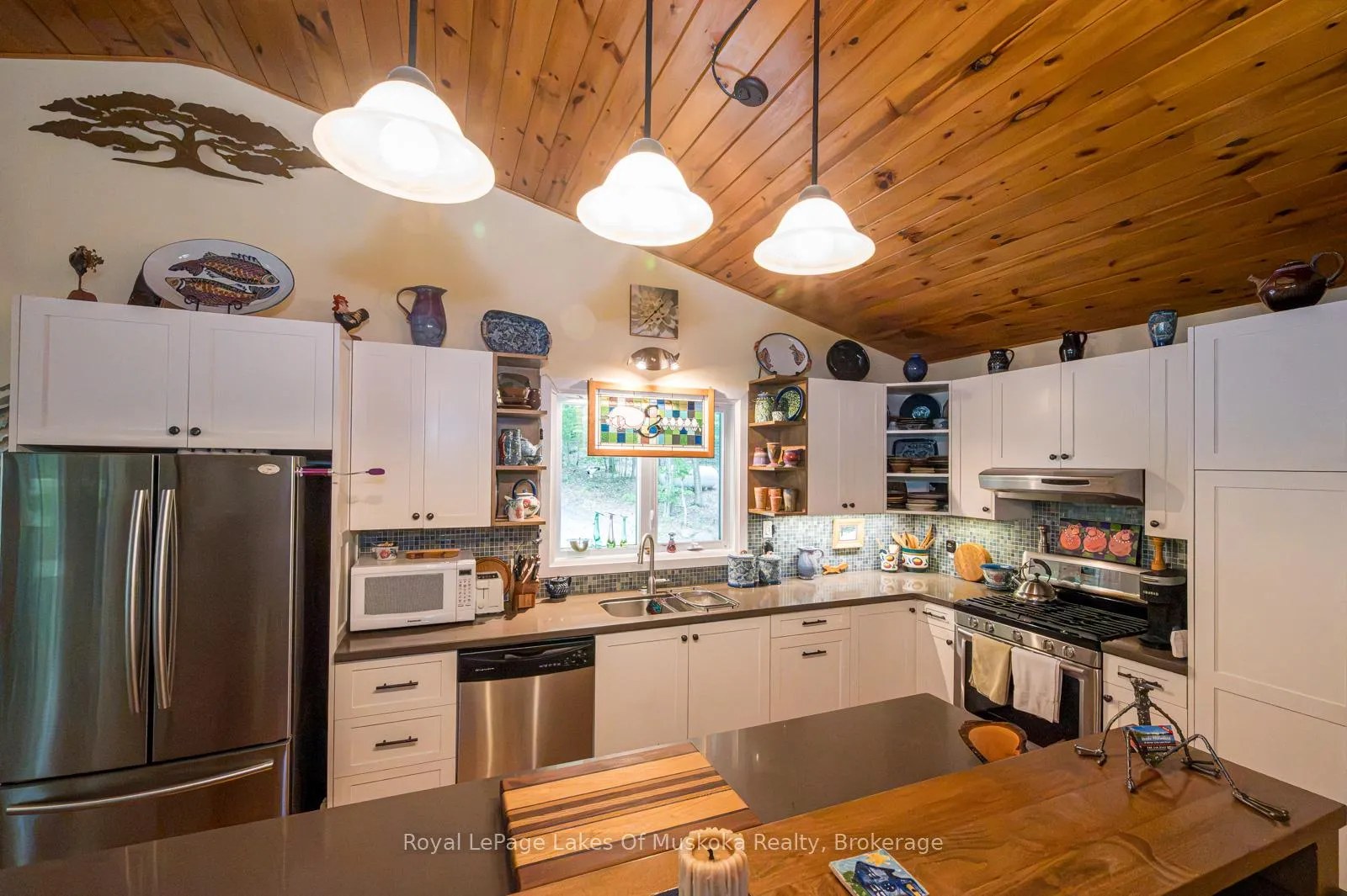 Photo 6 of 4325 Stisted Road, McMurrich/Monteith, McMurrich — HOMEH