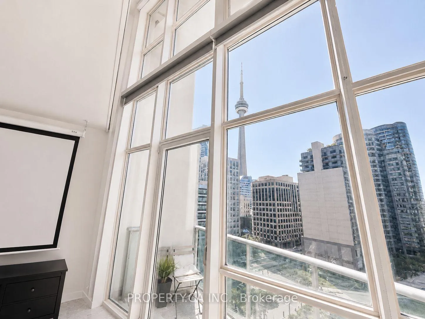 Photo 11 of Unit 923, 36 Blue Jays Way, Toronto, Waterfront Communities — HOMEH
