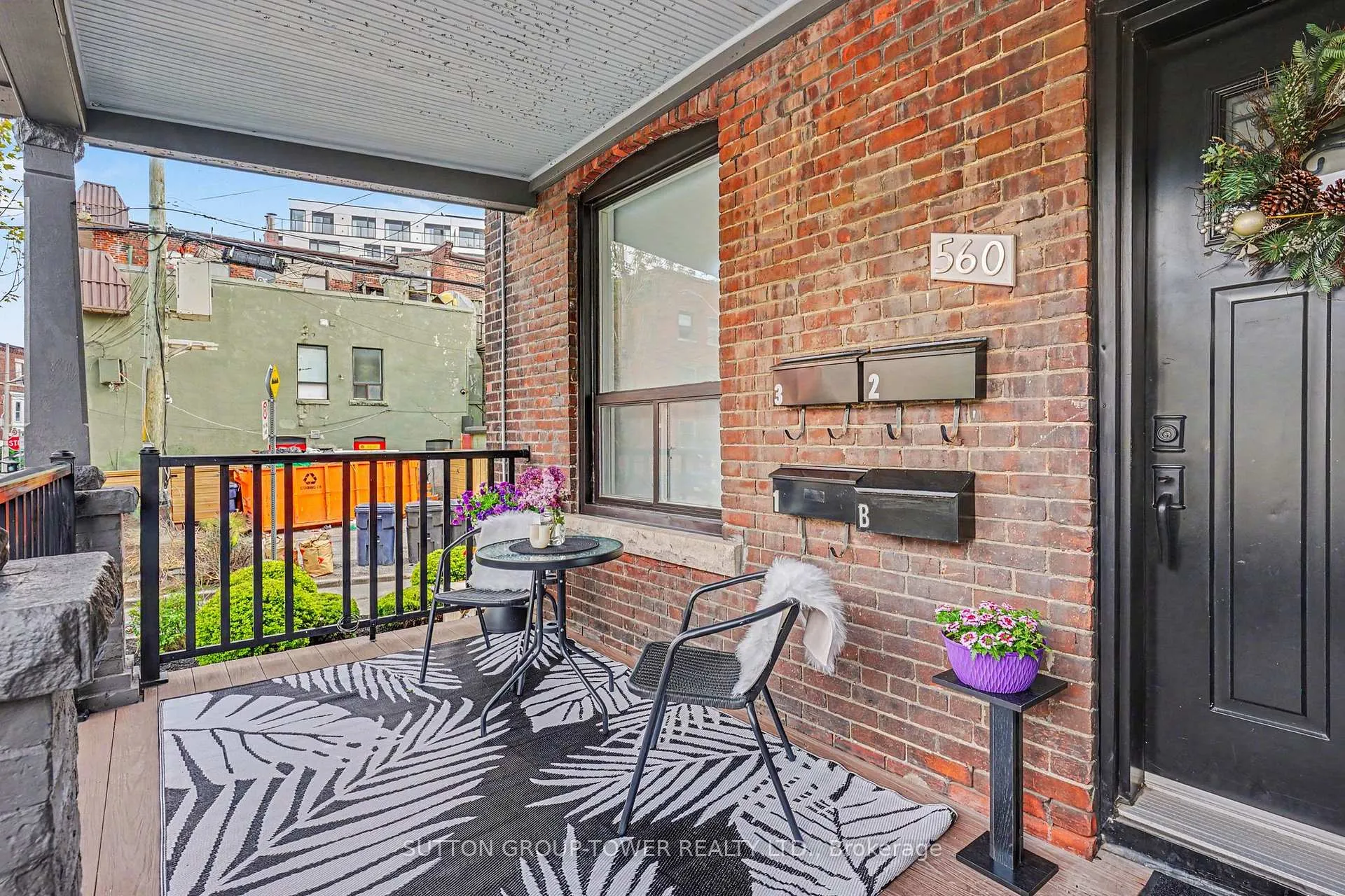 Photo 6 of 560 Indian Grove, Toronto, Junction Area — HOMEH