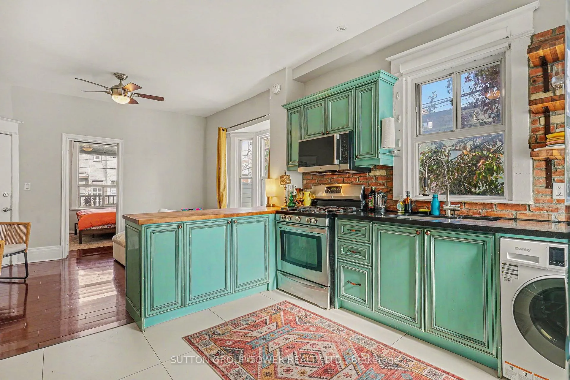 Photo 12 of 560 Indian Grove, Toronto, Junction Area — HOMEH