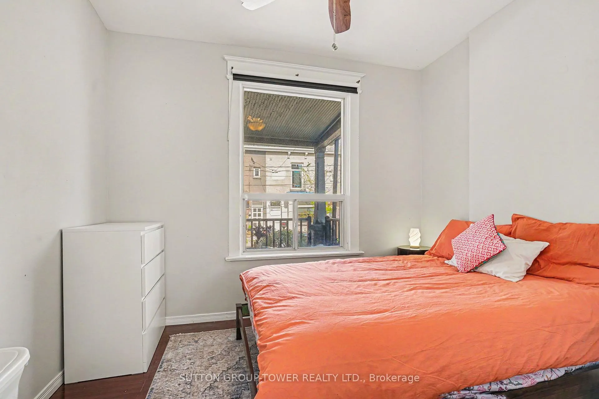 Photo 14 of 560 Indian Grove, Toronto, Junction Area — HOMEH