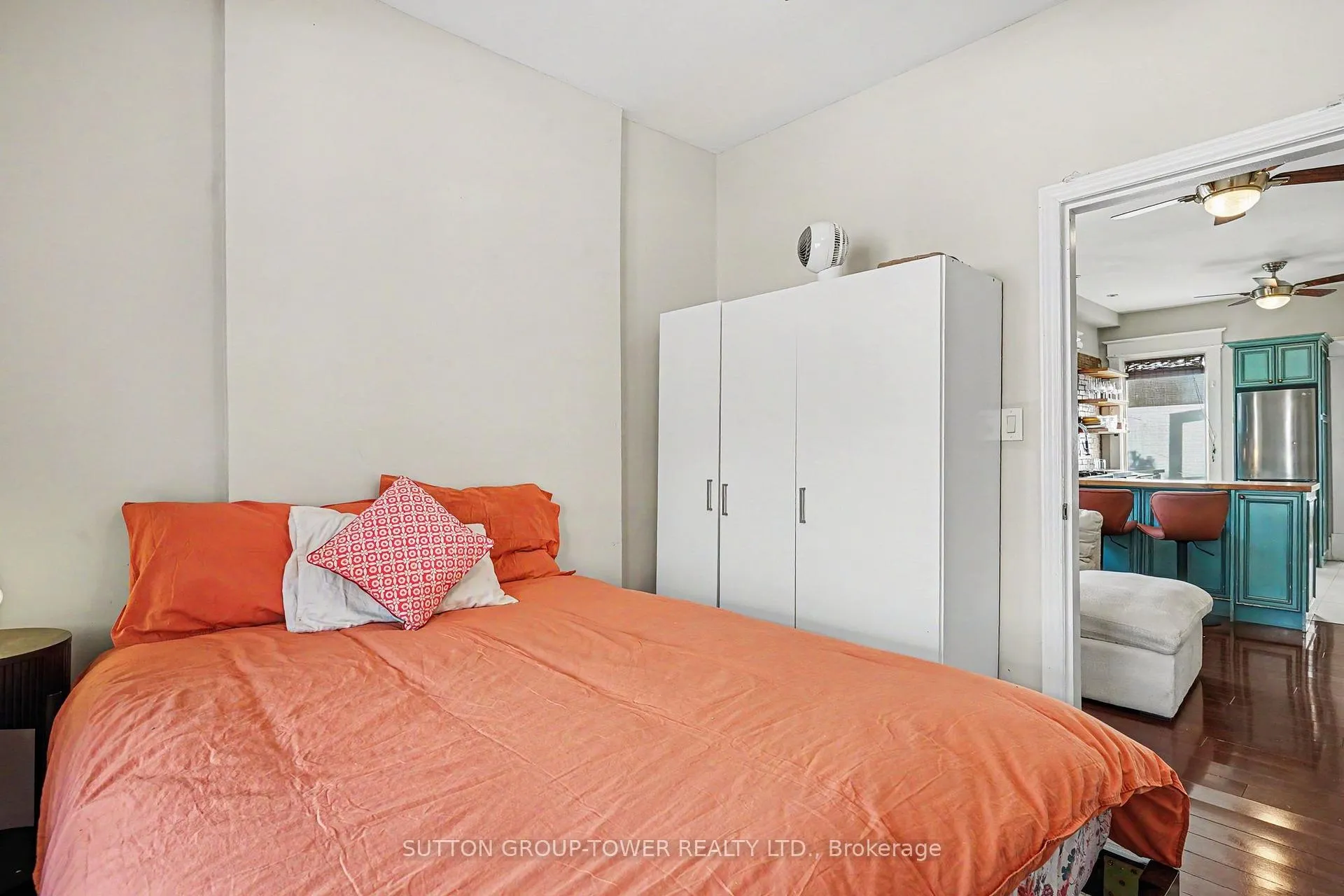 Photo 16 of 560 Indian Grove, Toronto, Junction Area — HOMEH