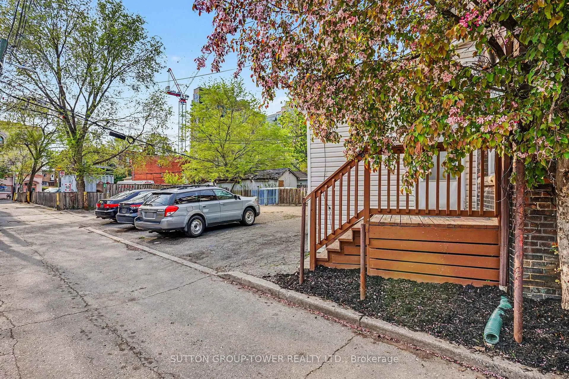 Photo 20 of 560 Indian Grove, Toronto, Junction Area — HOMEH