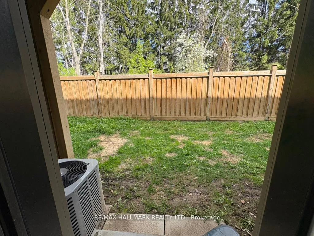 Photo 8 of Unit 48, 540 Essa Road, Barrie, Holly — HOMEH