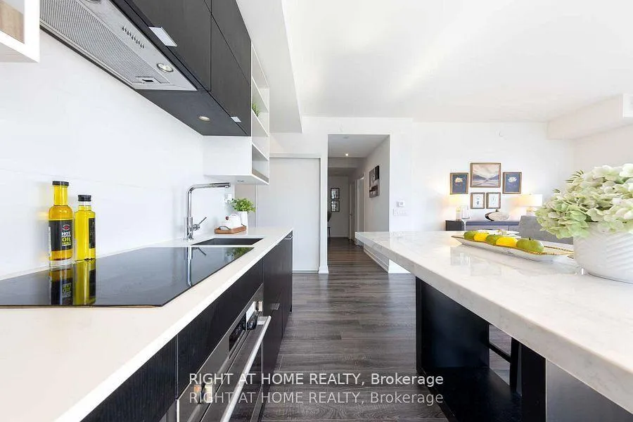 Photo 6 of Unit 1303, 20 Edward Street, Toronto, Bay Street Corridor — HOMEH