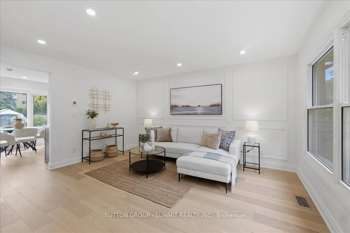 Photo 3 of 60 Nethercott Drive, Stratford — HOMEH