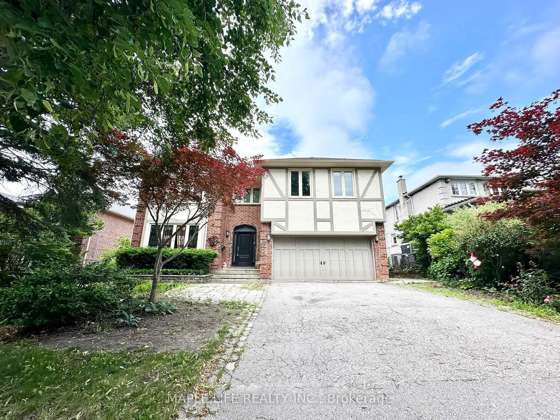 Photo of 52 Prince Edward Boulevard