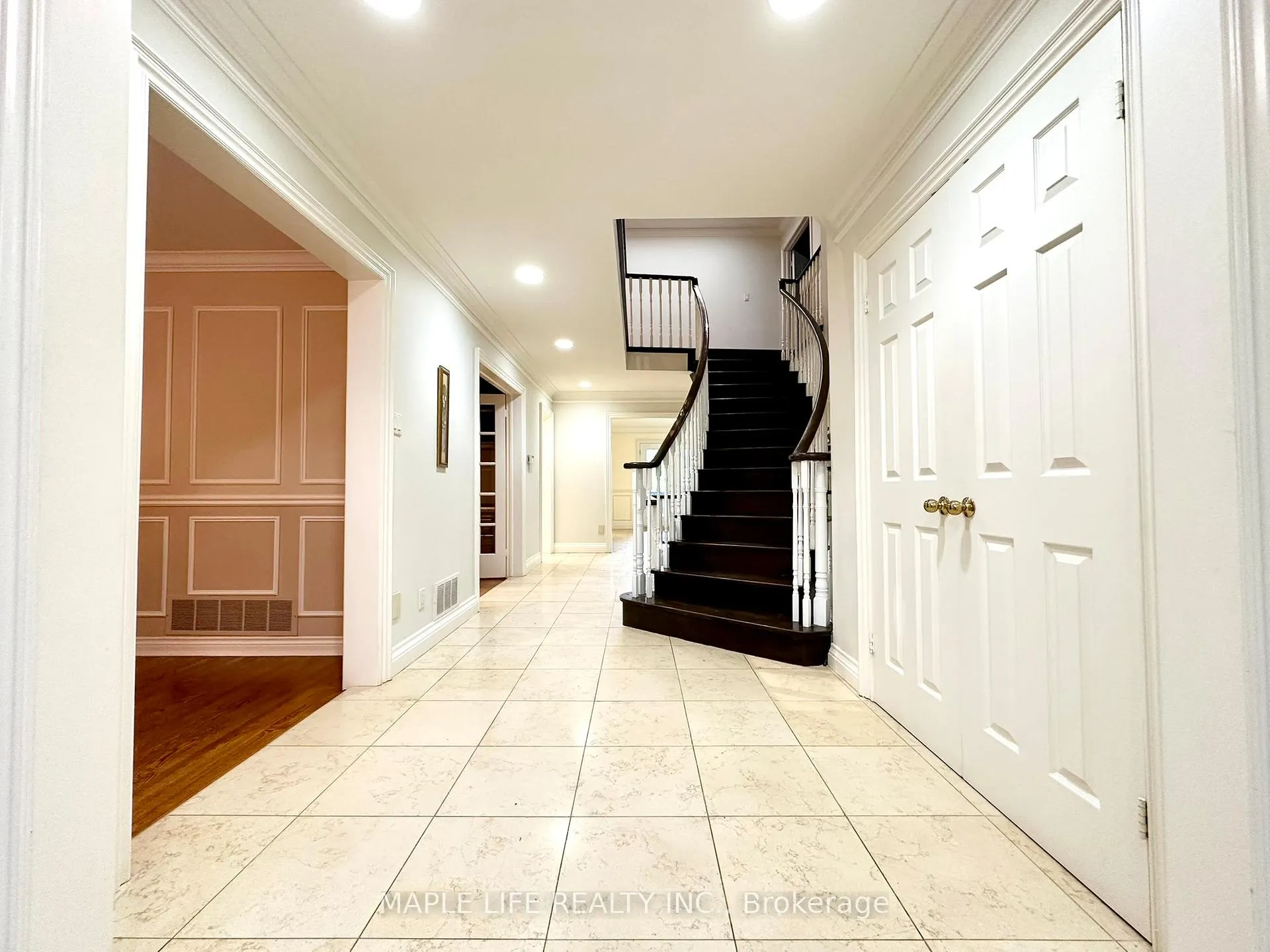 Photo 2 of 52 Prince Edward Boulevard, Markham, Thornlea — HOMEH