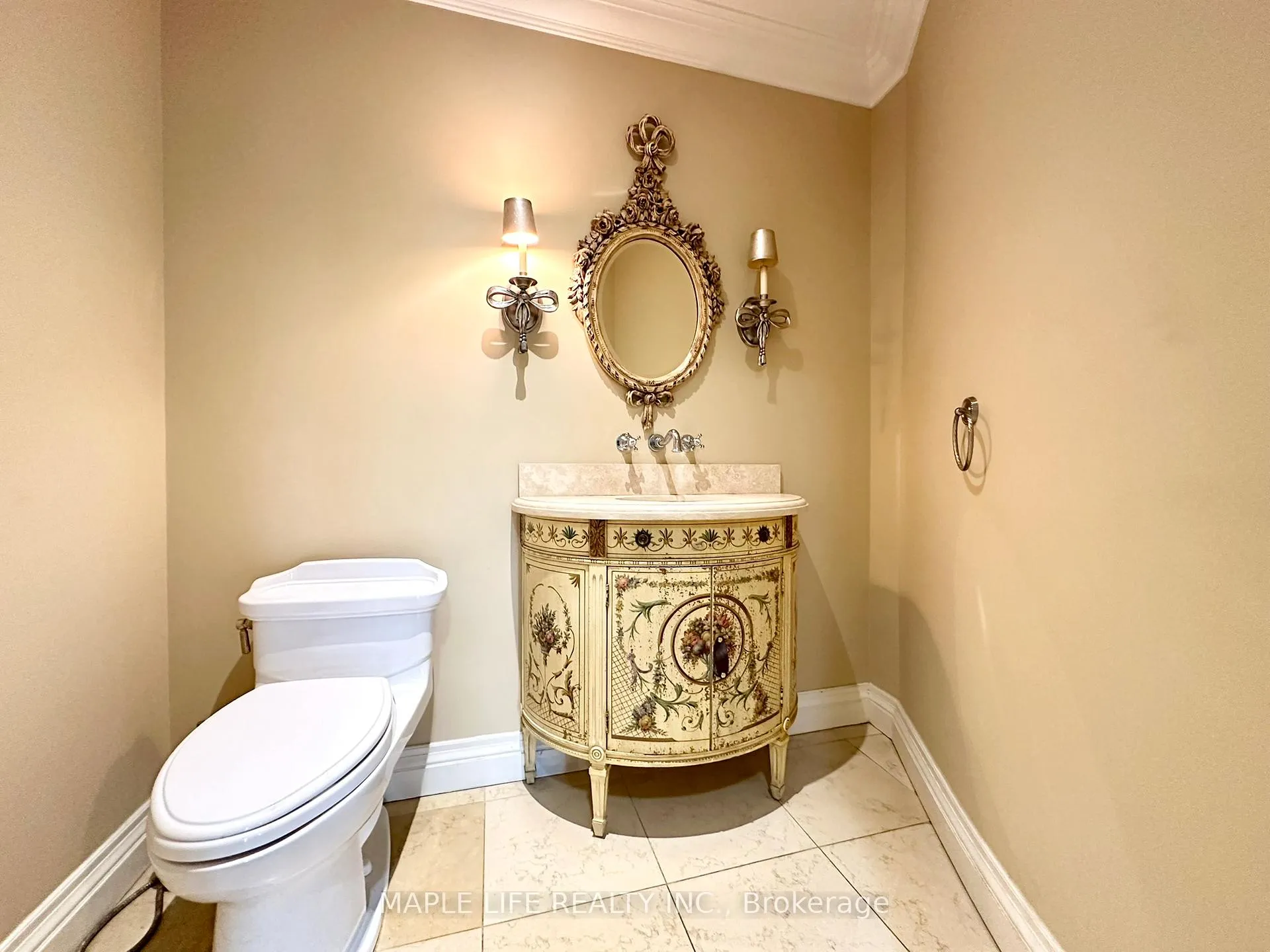 Photo 16 of 52 Prince Edward Boulevard, Markham, Thornlea — HOMEH