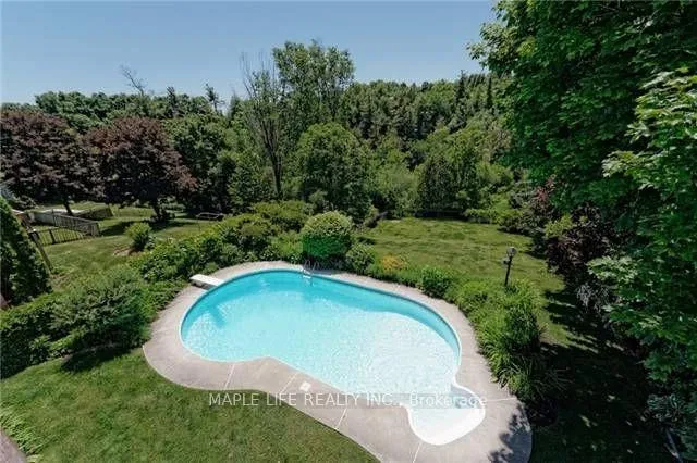 Photo 42 of 52 Prince Edward Boulevard, Markham, Thornlea — HOMEH