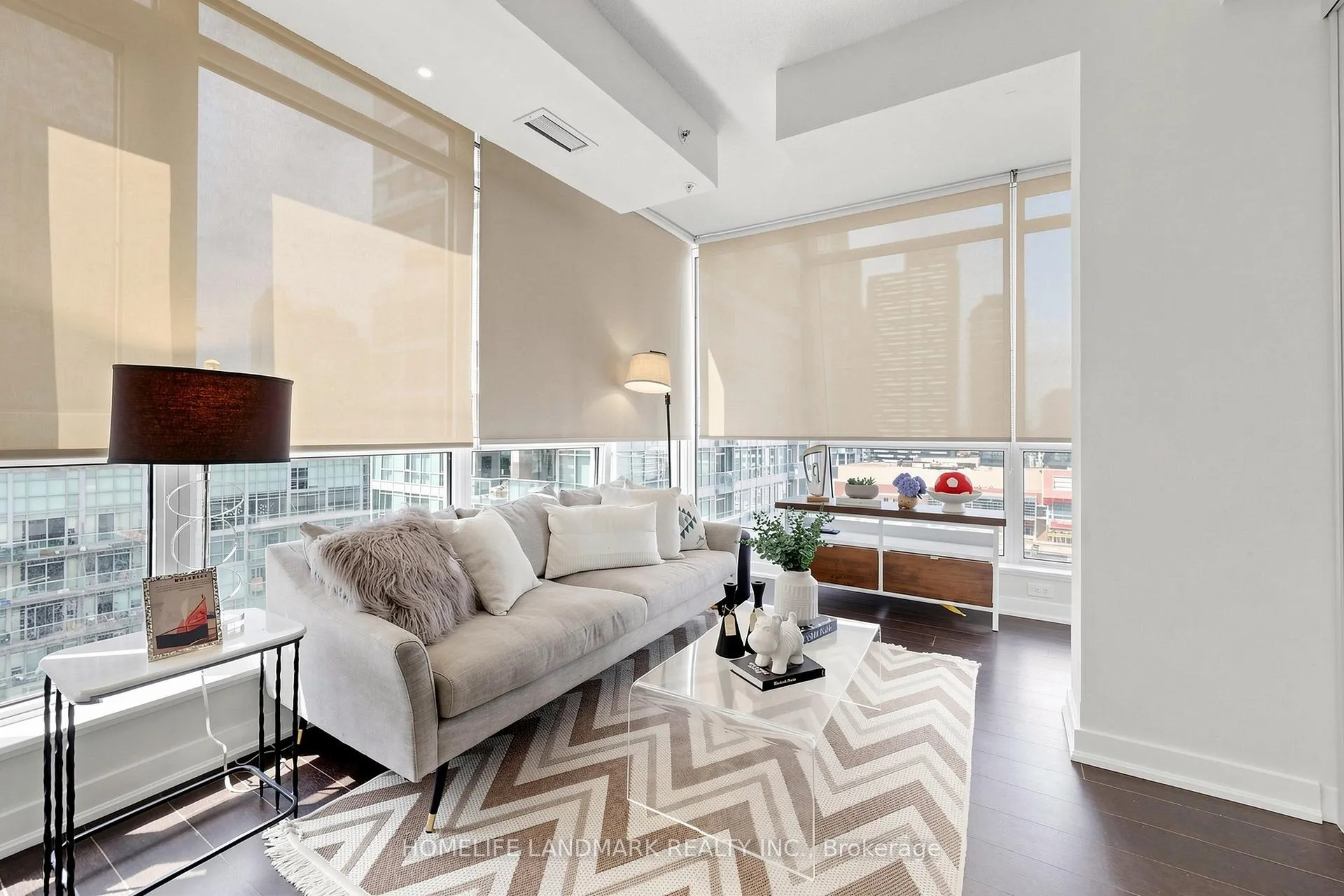 Photo 6 of Unit 1407, 199 Richmond Street W, Toronto, Waterfront Communities — HOMEH