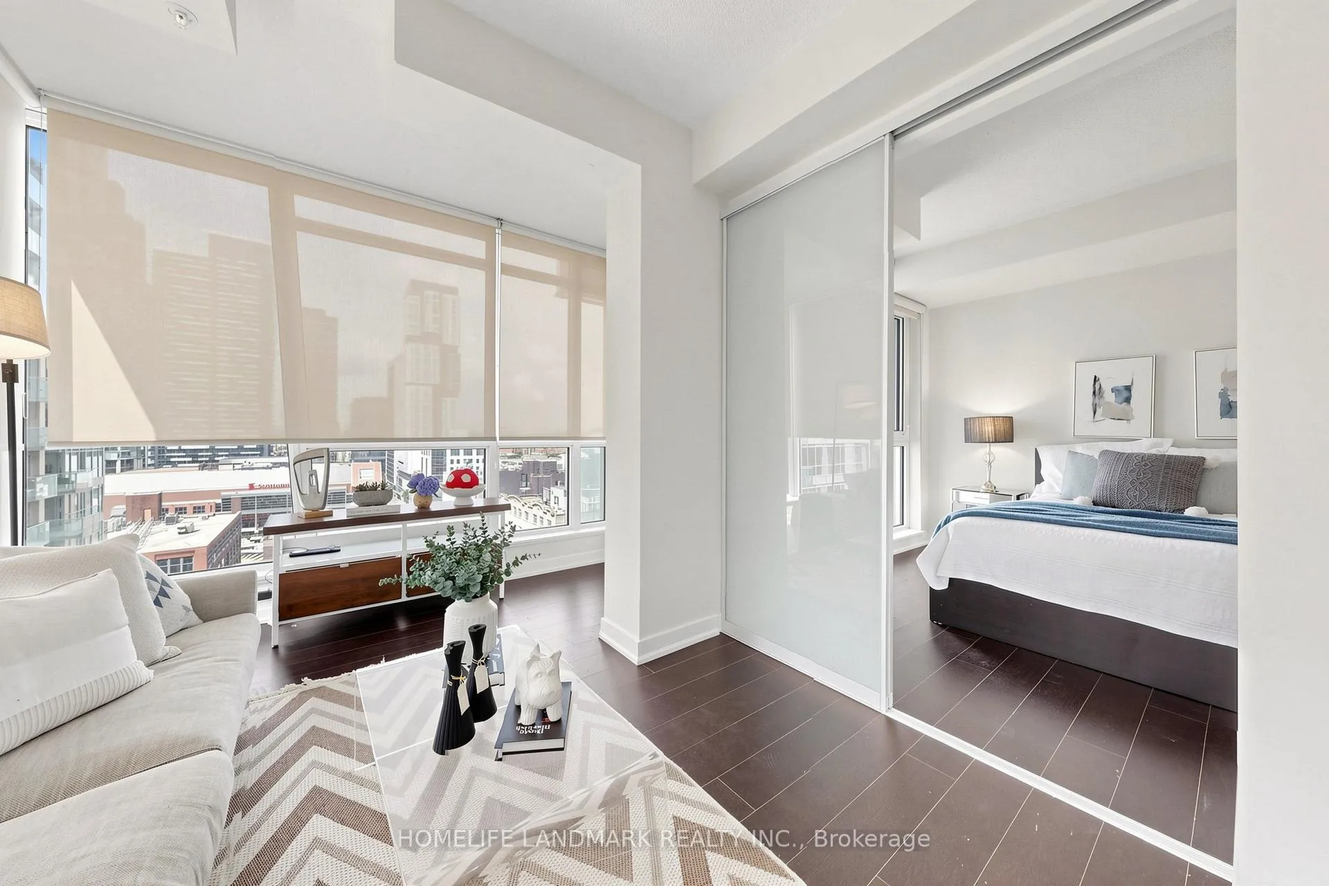 Photo 7 of Unit 1407, 199 Richmond Street W, Toronto, Waterfront Communities — HOMEH