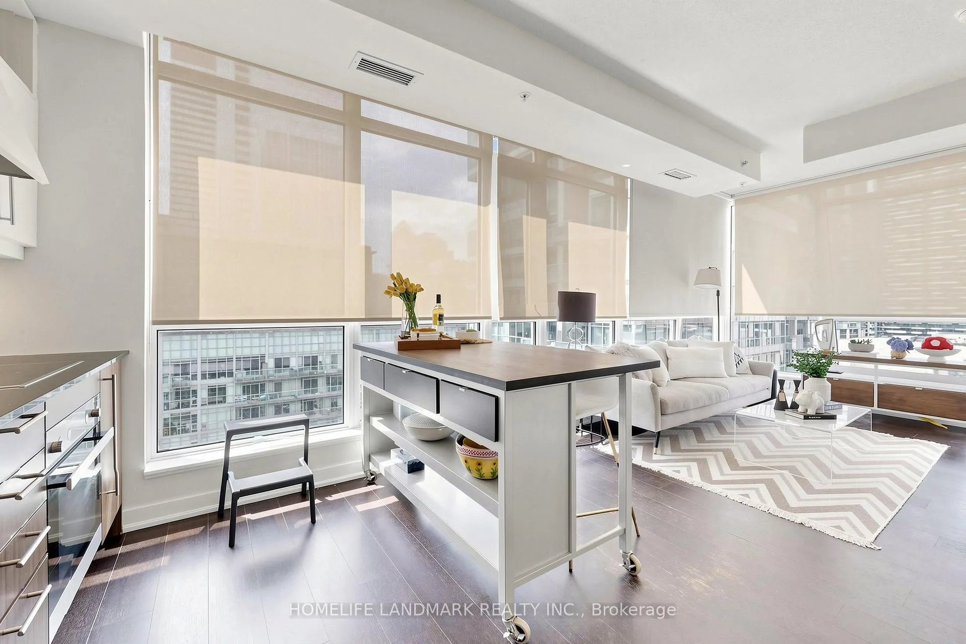 Photo 15 of Unit 1407, 199 Richmond Street W, Toronto, Waterfront Communities — HOMEH
