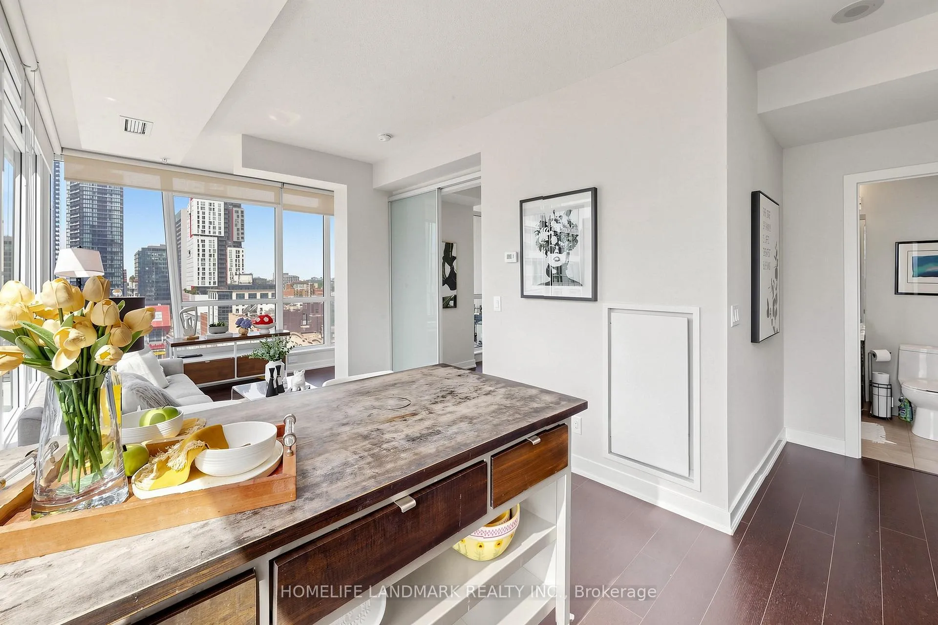 Photo 18 of Unit 1407, 199 Richmond Street W, Toronto, Waterfront Communities — HOMEH