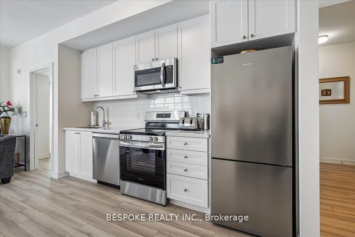 Photo 12 of Unit 906, 51 Clarington Boulevard, Clarington, Bowmanville — HOMEH