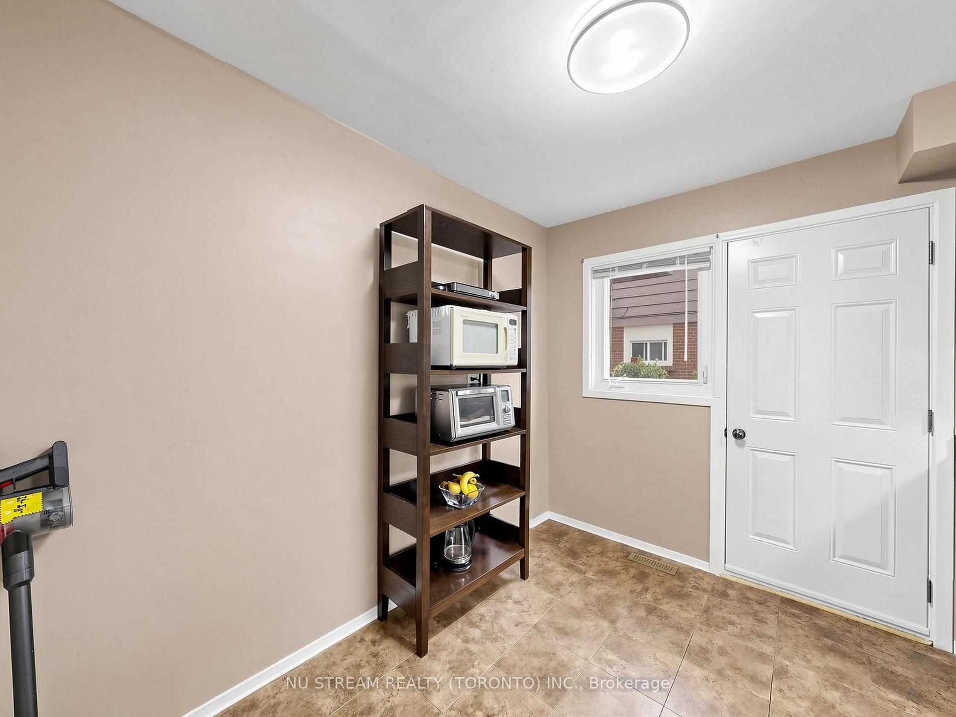 Photo 11 of 54 Ashridge Drive, Scarborough, Agincourt North — HOMEH