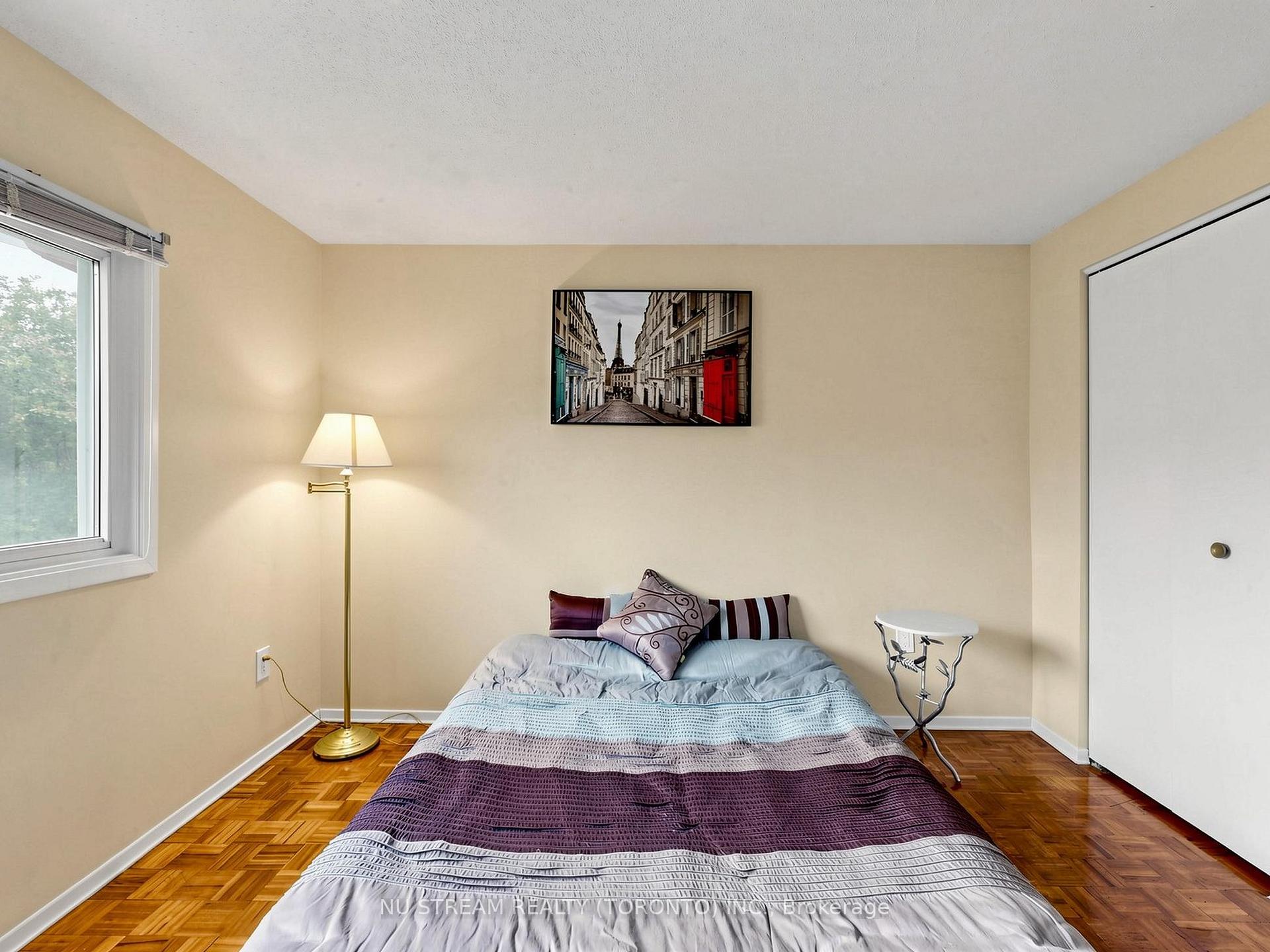 Photo 30 of 54 Ashridge Drive, Scarborough, Agincourt North — HOMEH
