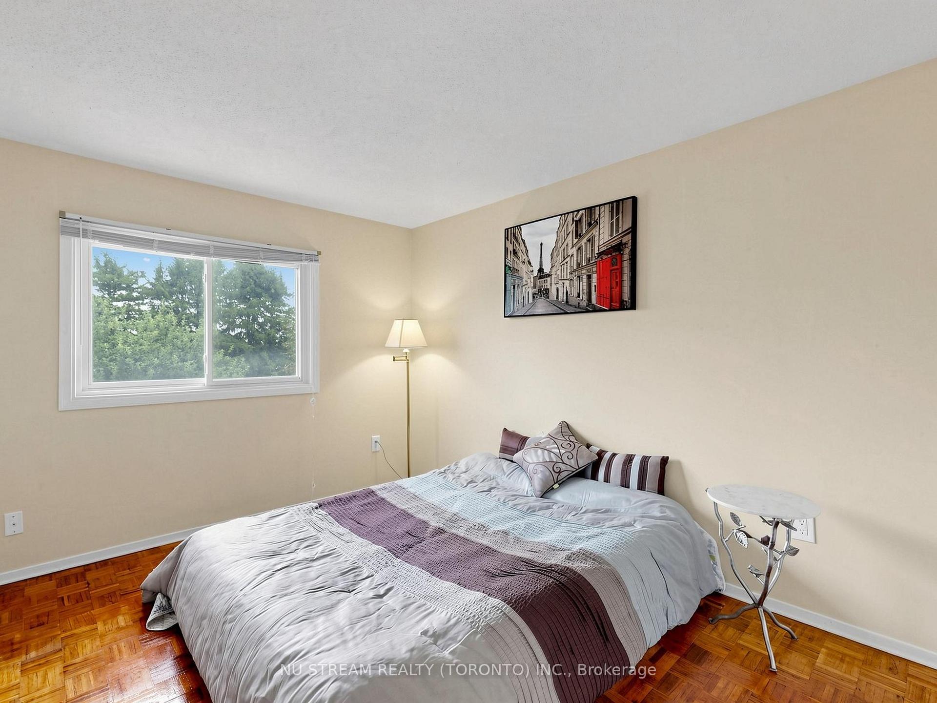 Photo 31 of 54 Ashridge Drive, Scarborough, Agincourt North — HOMEH