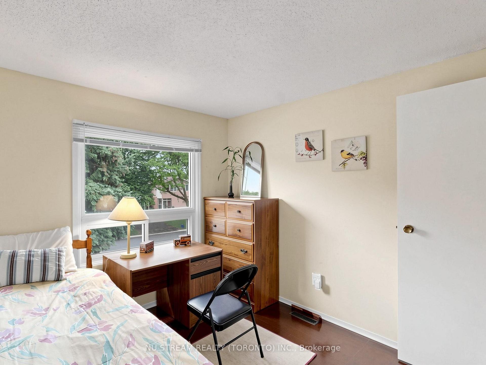 Photo 34 of 54 Ashridge Drive, Scarborough, Agincourt North — HOMEH