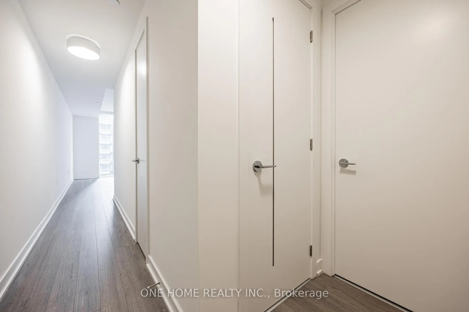 Photo 2 of Unit 2107, 357 King Street W, Toronto, Waterfront Communities — HOMEH