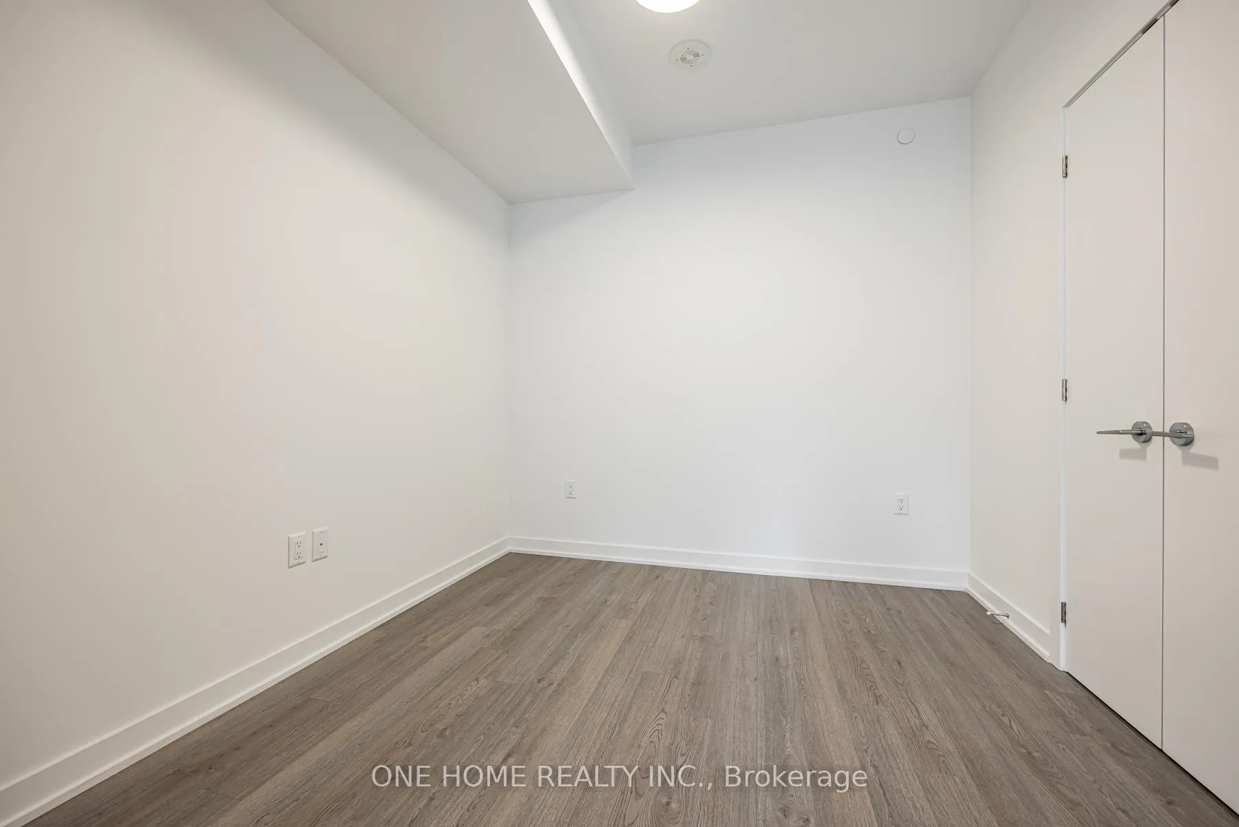 Photo 17 of Unit 2107, 357 King Street W, Toronto, Waterfront Communities — HOMEH