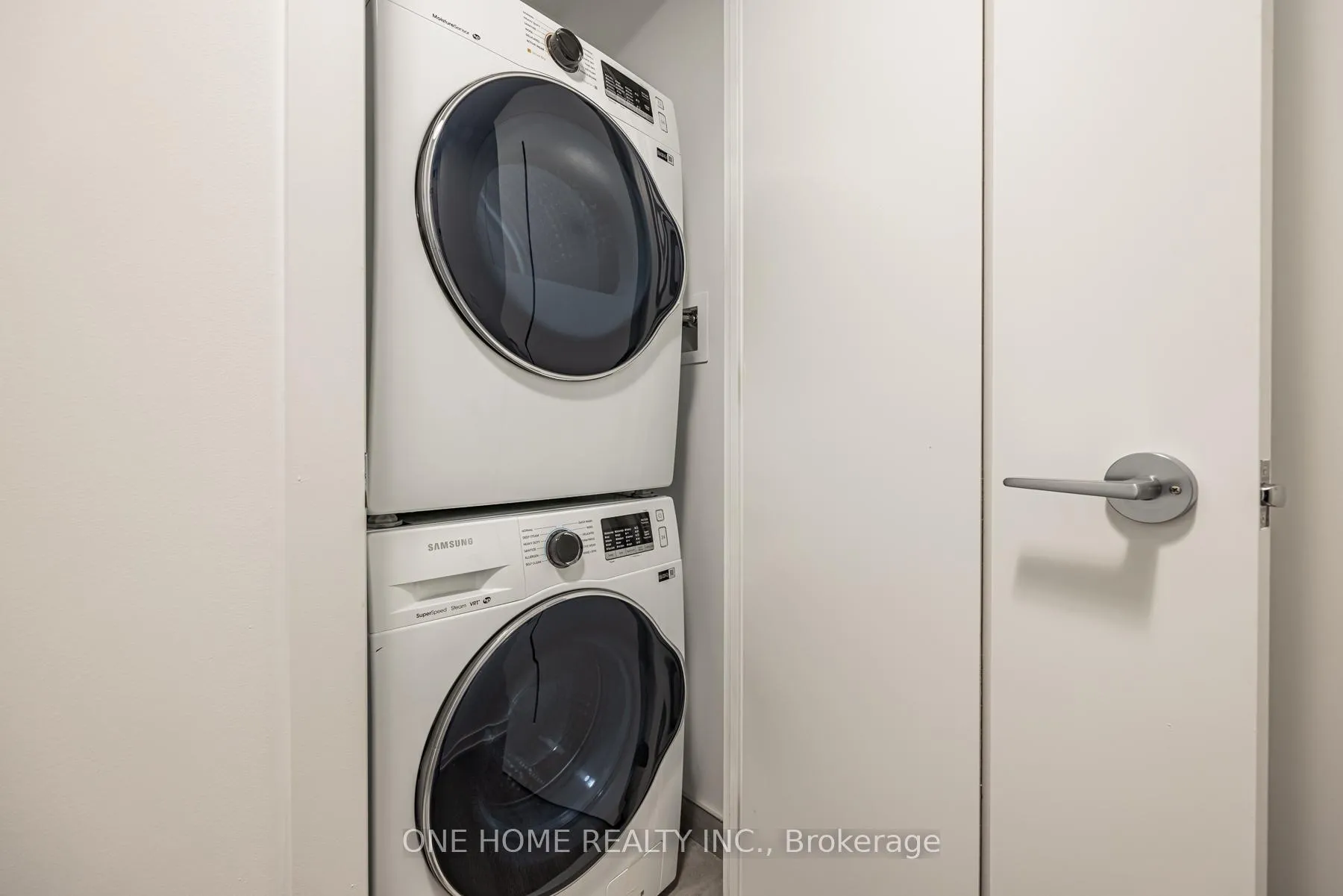 Photo 21 of Unit 2107, 357 King Street W, Toronto, Waterfront Communities — HOMEH