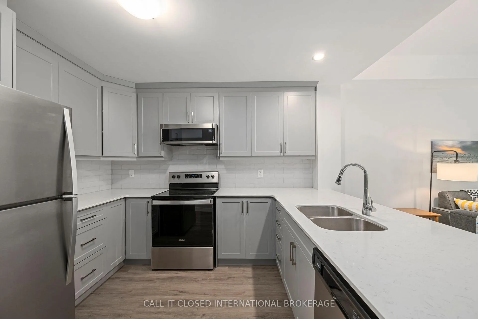 Photo 12 of Unit 111, 100 The Promenade, Central Elgin, Port Stanley — HOMEH