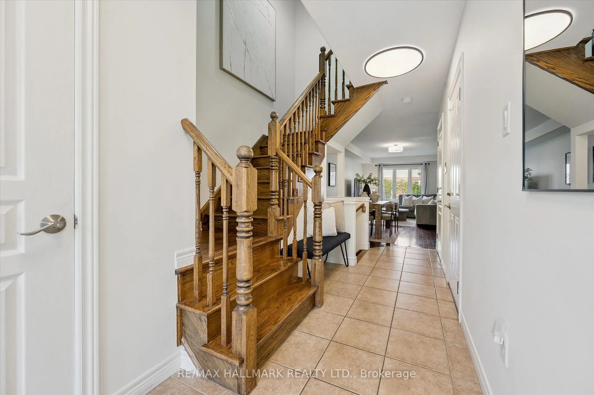 Photo 6 of 114 Donald Bell Drive, Hamilton, Binbrook — HOMEH