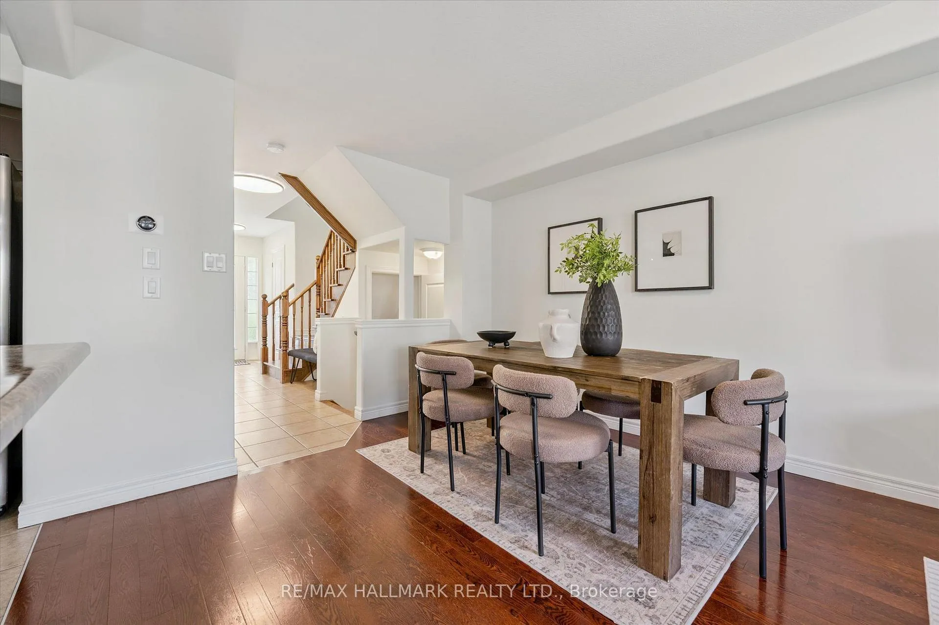 Photo 8 of 114 Donald Bell Drive, Hamilton, Binbrook — HOMEH
