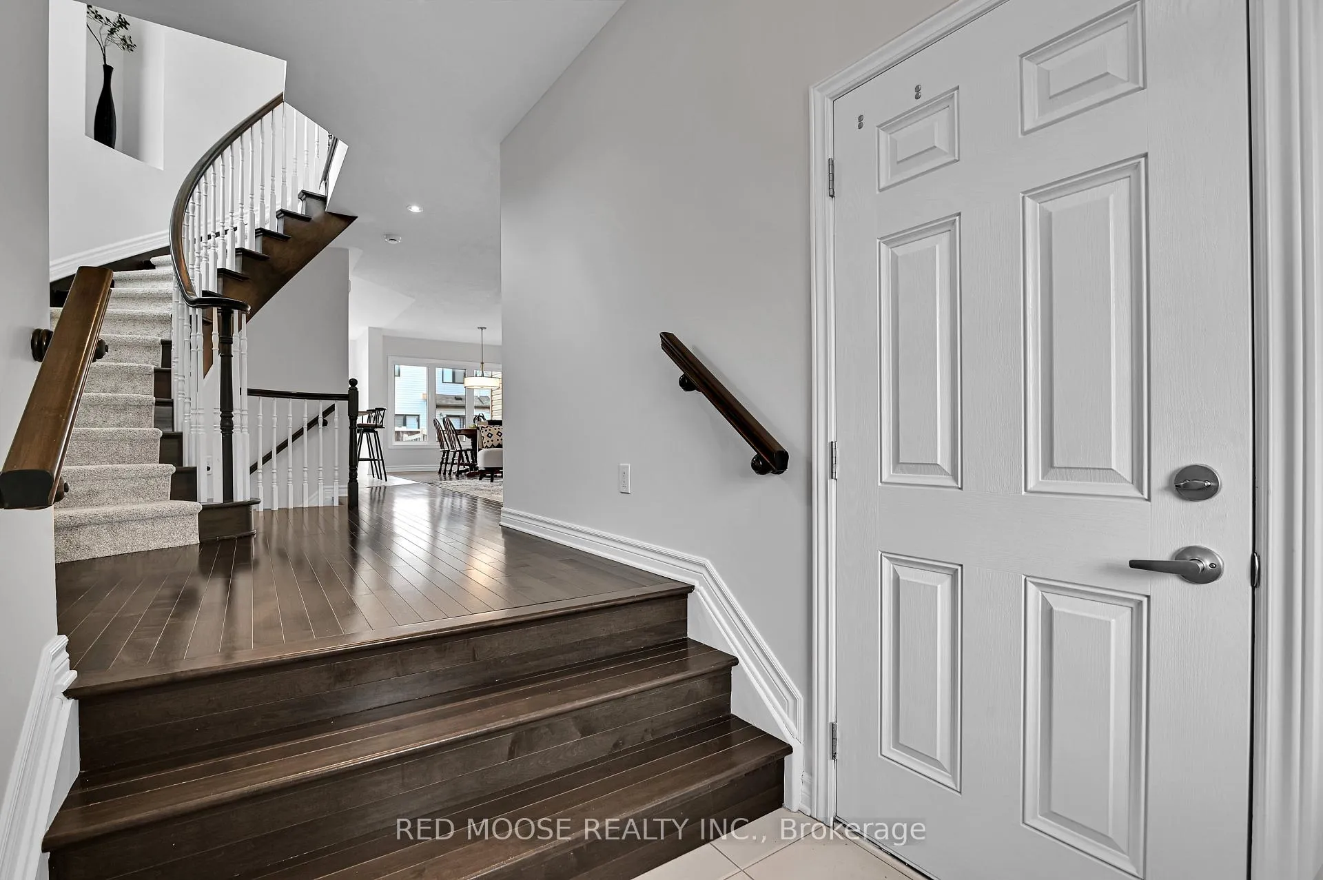 Photo 5 of 99 Calvington Avenue, Ottawa, Kanata - Kanata Lakes/Heritage Hills — HOMEH