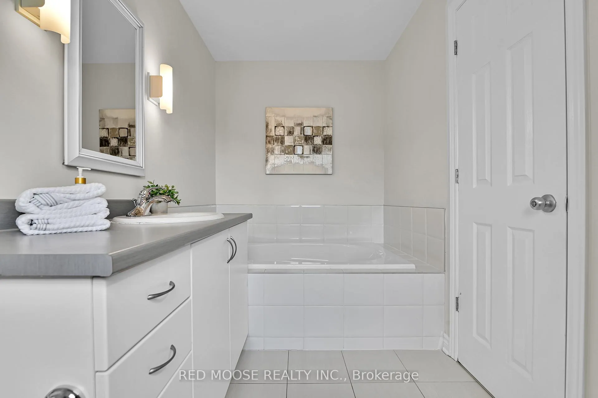 Photo 22 of 99 Calvington Avenue, Ottawa, Kanata - Kanata Lakes/Heritage Hills — HOMEH