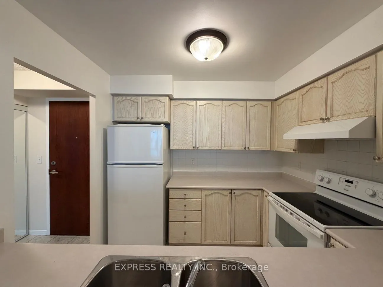 Photo 3 of Unit 1602, 29 Pemberton Avenue, North York, Newtonbrook East — HOMEH