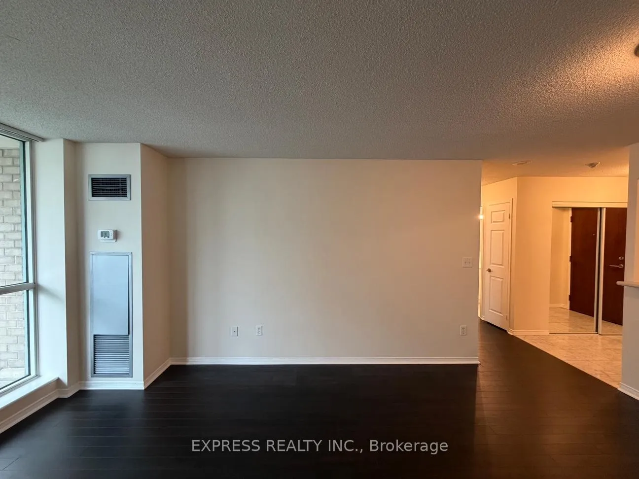 Photo 6 of Unit 1602, 29 Pemberton Avenue, North York, Newtonbrook East — HOMEH