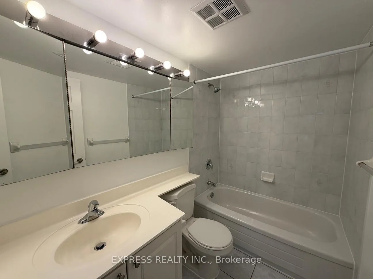 Photo 10 of Unit 1602, 29 Pemberton Avenue, North York, Newtonbrook East — HOMEH