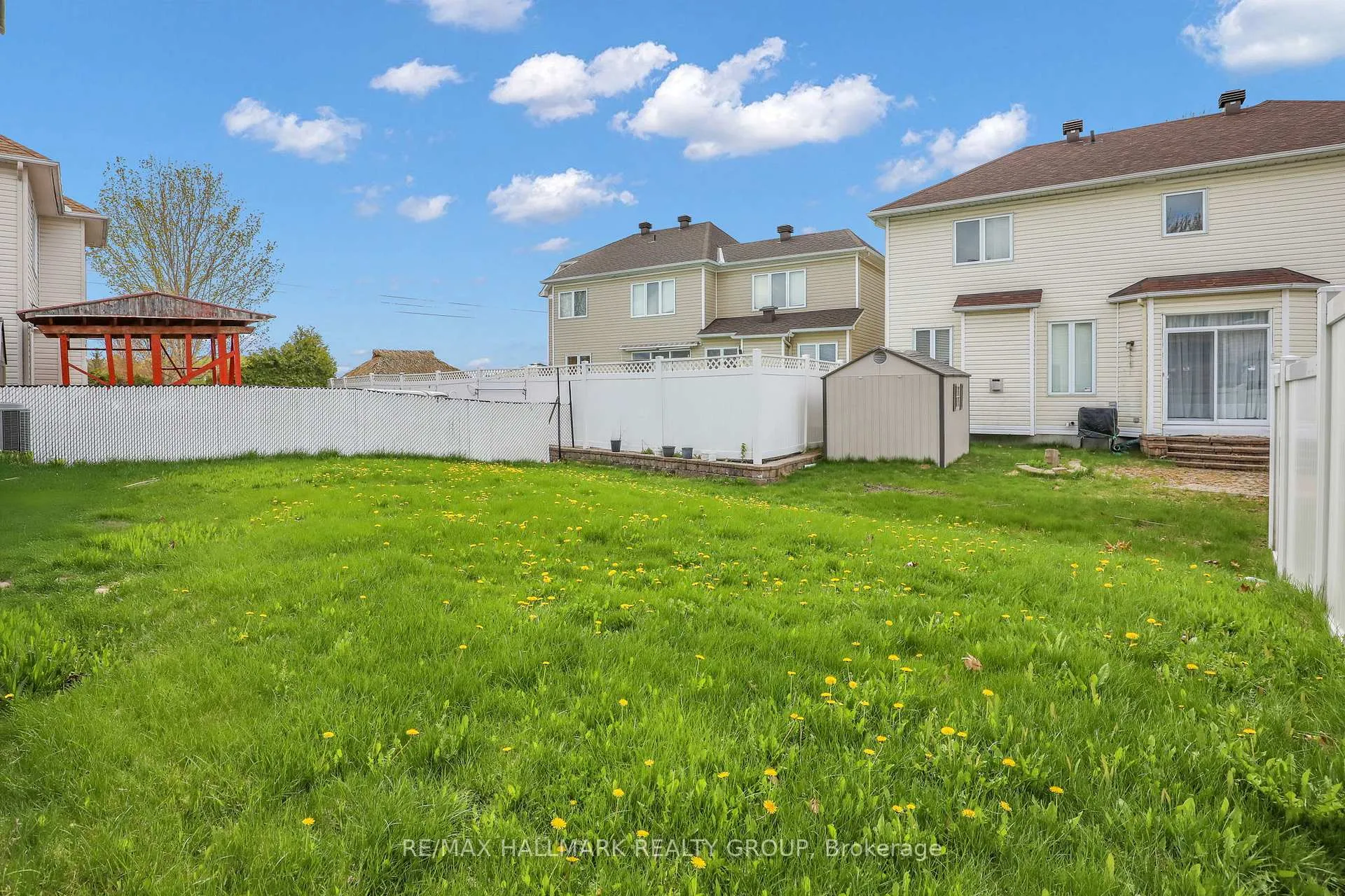Photo 17 of 634 Aquaview Drive, Ottawa, Avalon East — HOMEH