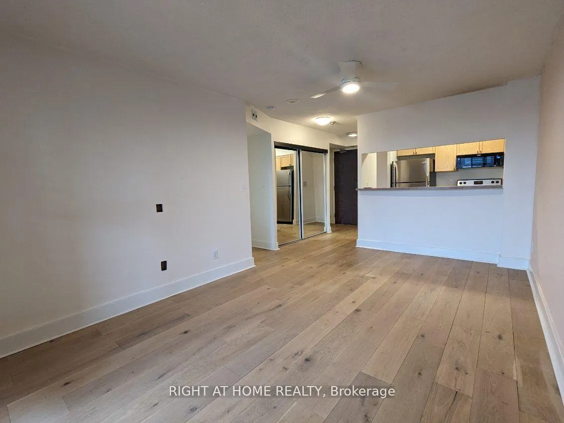 Photo 2 of Unit 409, 1797 Queen Street E, Toronto, The Beaches — HOMEH