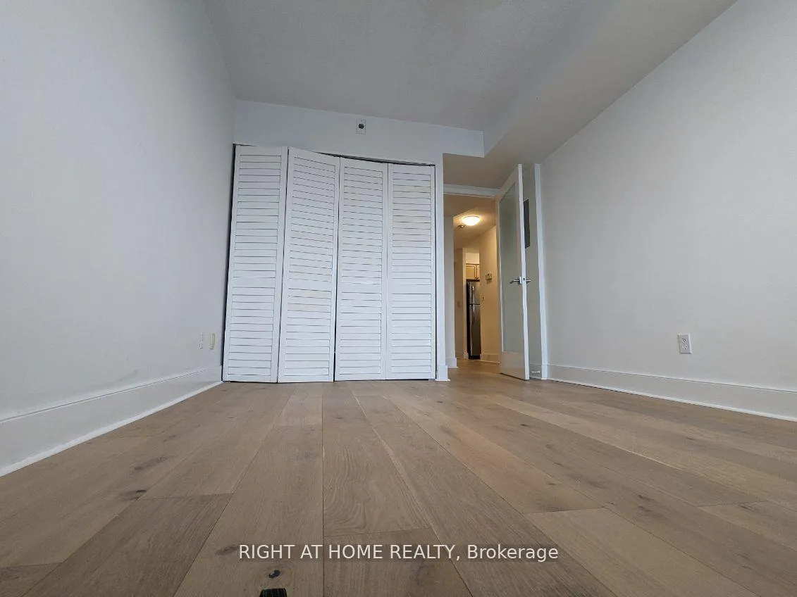 Photo 7 of Unit 409, 1797 Queen Street E, Toronto, The Beaches — HOMEH