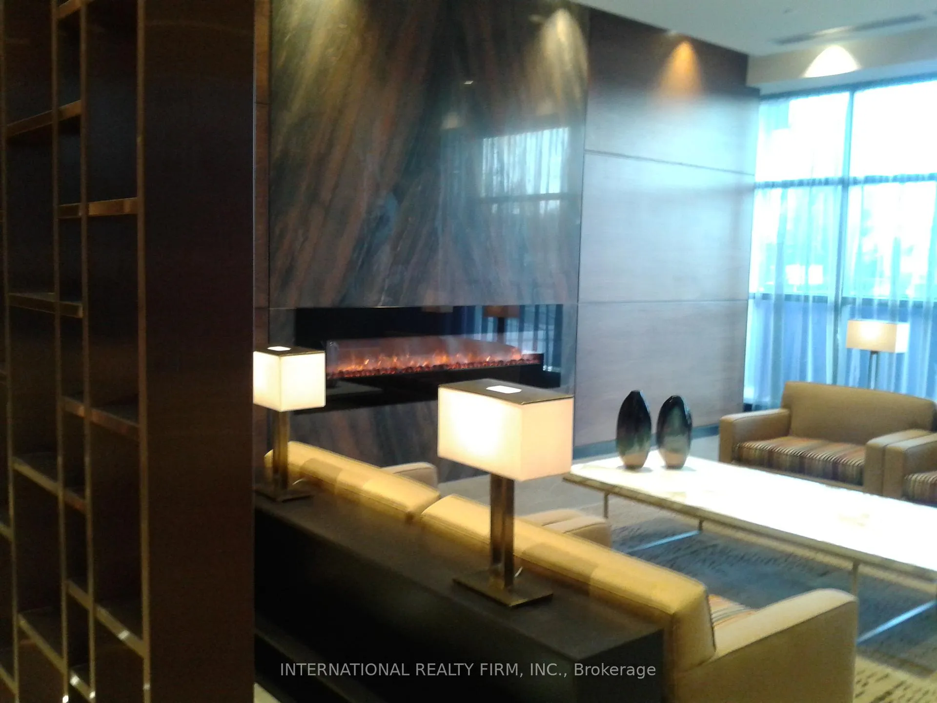 Photo 3 of Unit 1503, 2 Anndale Drive, North York, Willowdale East — HOMEH