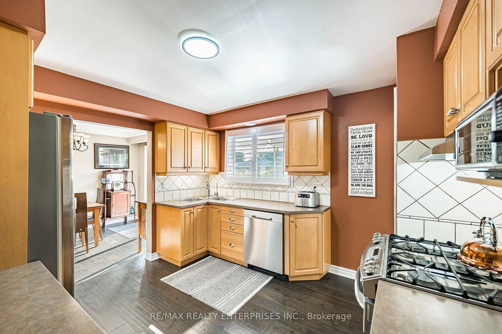 Photo 13 of 19 Baker Road S, Grimsby, Grimsby East — HOMEH