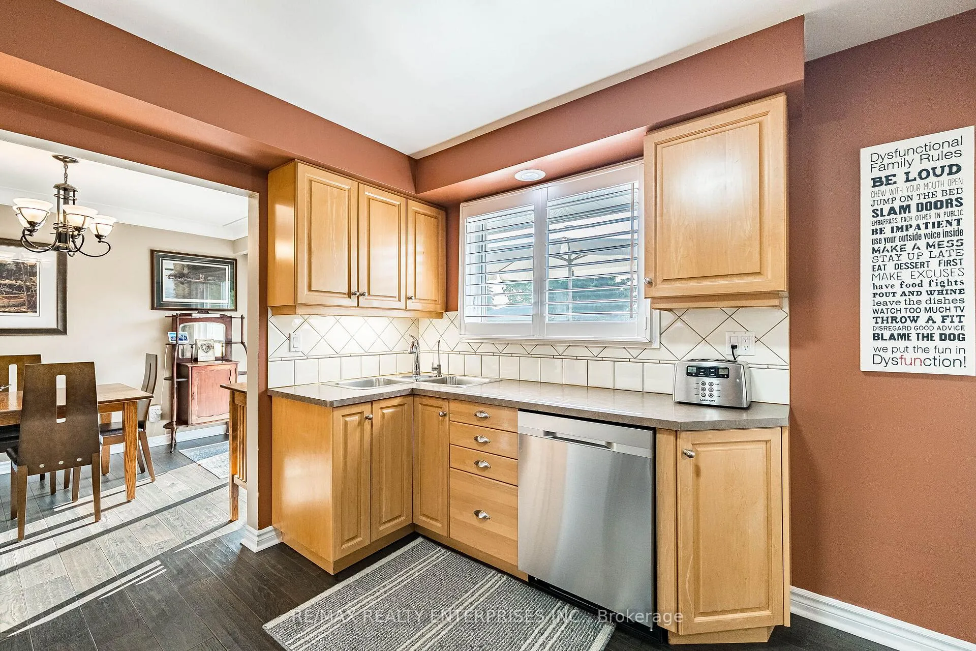 Photo 14 of 19 Baker Road S, Grimsby, Grimsby East — HOMEH