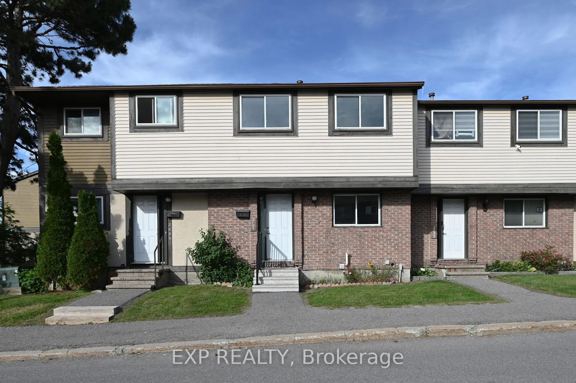 Front of Unit 42, 2697 Pimlico Crescent
