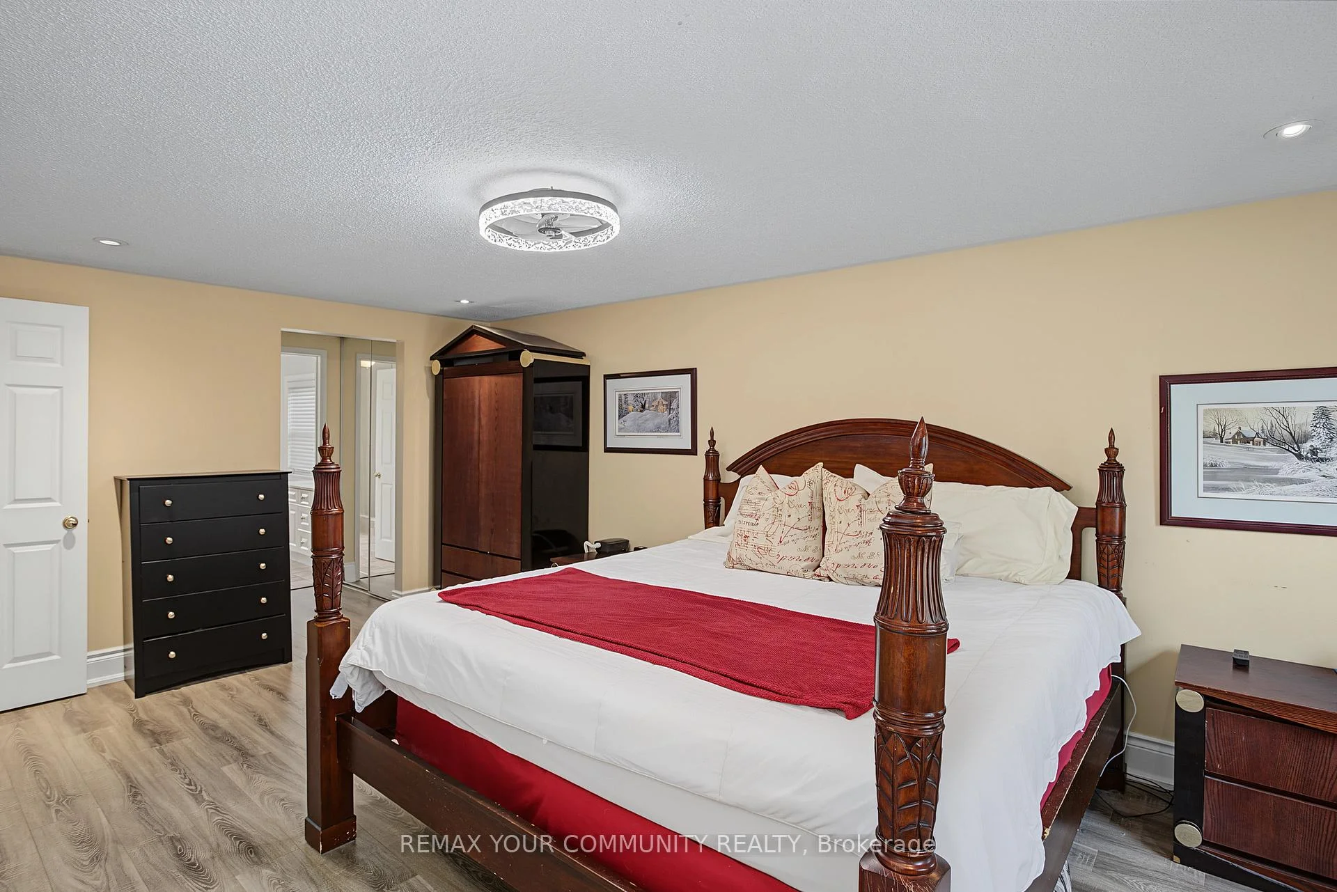 Photo 25 of 23 Cranberry Lane, Aurora, Aurora Highlands — HOMEH
