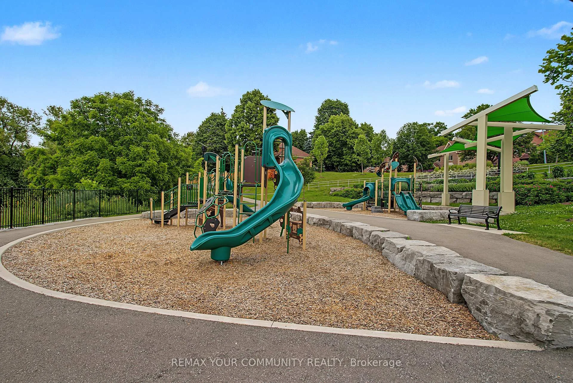 Photo 40 of 23 Cranberry Lane, Aurora, Aurora Highlands — HOMEH