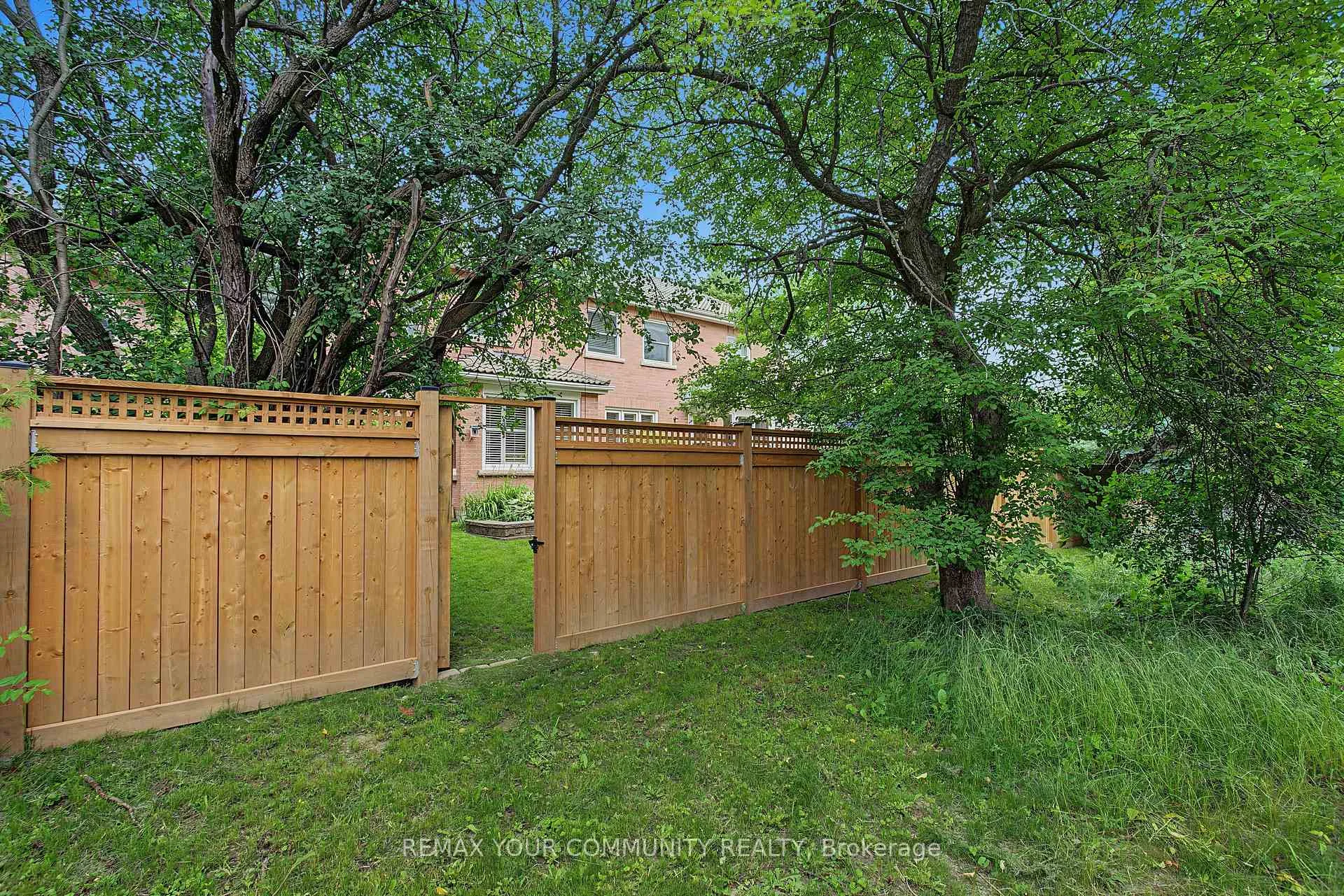Photo 44 of 23 Cranberry Lane, Aurora, Aurora Highlands — HOMEH